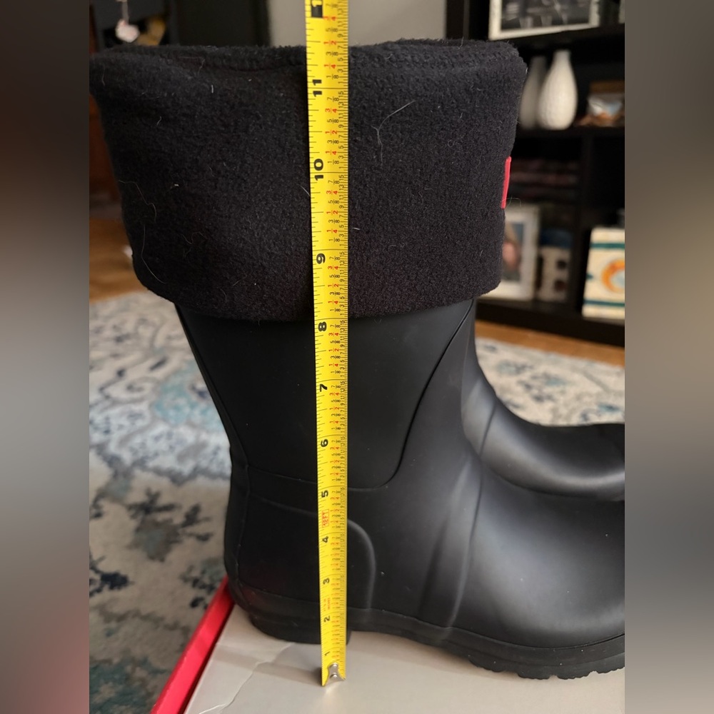 Hunter Women's Short Matte Black Rain Boots - Picture 9 of 11
